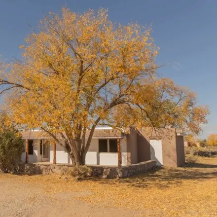 Buy this 4 bed house on 1 Del Norte Road in Taos County, NM 87529