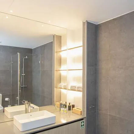 Rent this 1 bed apartment on Club Life in Rua de Mouzinho da Silveira, 4000-030 Porto