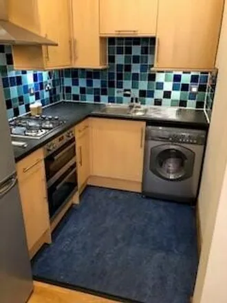 Image 4 - Trefoil Avenue, Glasgow, G41 3PF, United Kingdom - Apartment for rent
