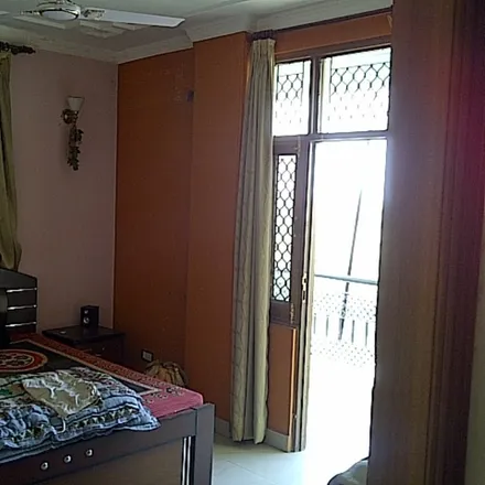 Rent this 2 bed apartment on Sanjay Van
