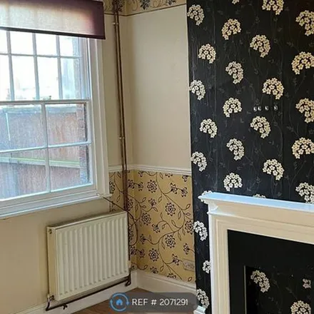 Rent this 3 bed townhouse on Stafford Street in Burton-on-Trent, DE14 2QS
