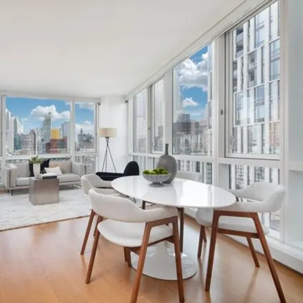 Buy this 2 bed condo on 200 Chambers Street in New York, NY 10007