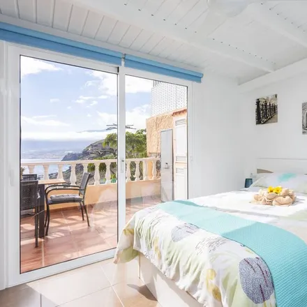 Rent this 2 bed apartment on El Rosario in Santa Cruz de Tenerife, Spain