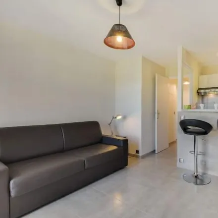Image 5 - 83990 Saint-Tropez, France - Apartment for rent