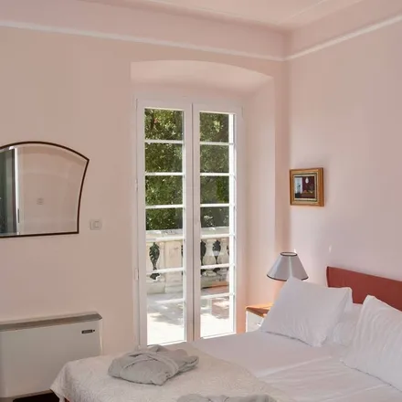 Rent this 4 bed house on Dalmatinerbahn in 20108 Dubrovnik, Croatia
