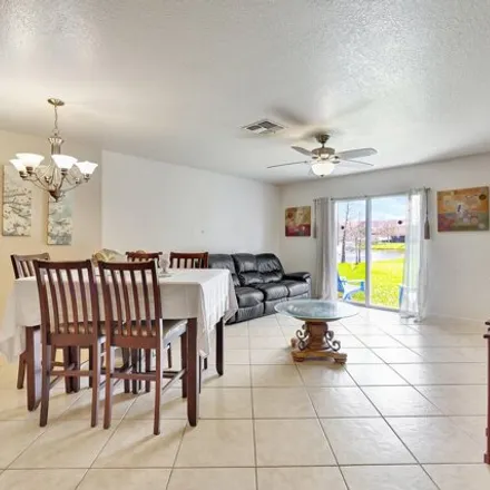 Image 8 - 2264 Marshfield Court, Port Saint Lucie, FL 34953, USA - Townhouse for sale