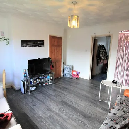Rent this 3 bed townhouse on 7 Bixley Close in Norwich, NR5 8DH