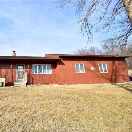 Image 1 - 1708 Pioneer Road, Red Wing, MN 55066, USA - House for sale