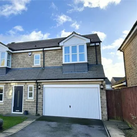 Buy this 4 bed house on Turnpike Close in Birkenshaw, BD11 2LW