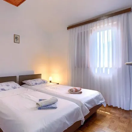 Image 6 - 52475 Crveni Vrh - Monte Rosso, Croatia - Apartment for rent