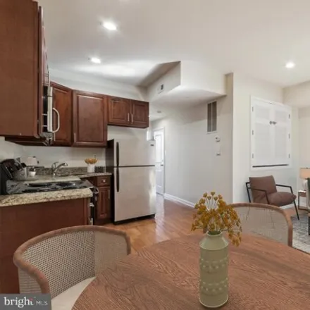 Rent this 3 bed apartment on 1516 West Diamond Street in Philadelphia, PA 19132