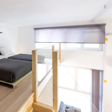 Rent this 1 bed apartment on Madrid in Calle del Marqués de Mondéjar, 11