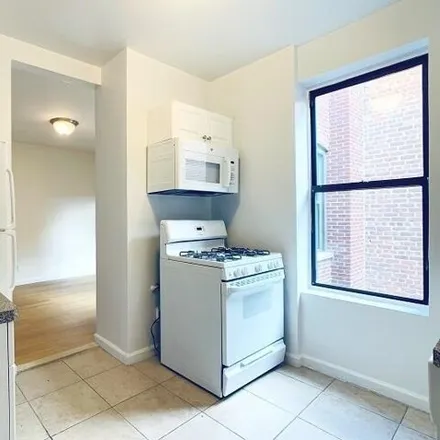 Image 4 - 213 West 13th Street, New York, NY 10011, USA - House for rent