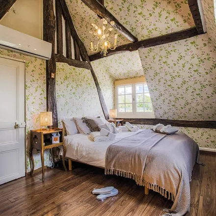 Rent this 6 bed house on 14800 Bonneville-sur-Touques