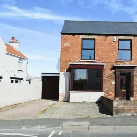 Rent this 3 bed house on Burstwick Community Primary School in Main Street, Hull