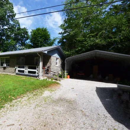 Buy this 3 bed house on 400 McKee Road in Wagersville, Estill County