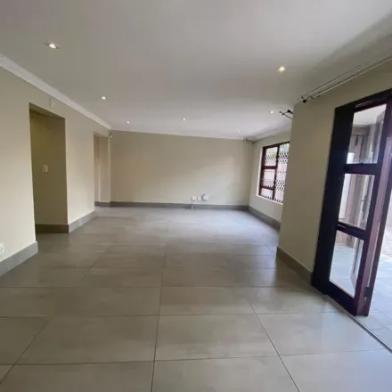 Image 5 - 2 Myrtle Road, Johannesburg Ward 94, Randburg, 2191, South Africa - Apartment for rent