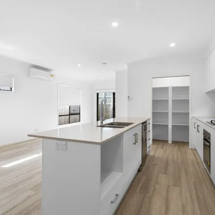 Image 2 - 33 Madden Road, Mango Hill QLD 4509, Australia - Apartment for rent
