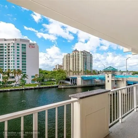 Buy this 2 bed condo on 2800 E Sunrise Blvd Apt 5C in Fort Lauderdale, Florida