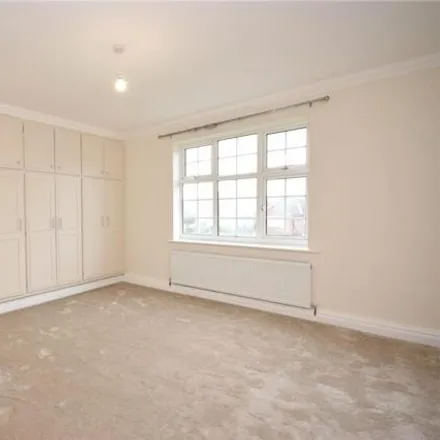 Image 7 - Sandmoor Lane, Leeds, LS17 7TB, United Kingdom - Room for rent