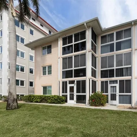 Image 1 - Imperial House, The Esplanade North, Venice Beach, Venice, FL 34285, USA - Condo for sale