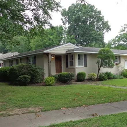 Rent this 3 bed house on 103 North Fernway Road in Memphis, TN 38117