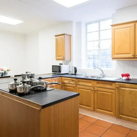 Rent this 5 bed apartment on Strathmore Court in 143 Park Road, London