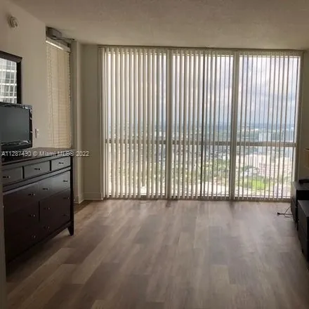 Image 6 - Opera House, 1750 North Bayshore Drive, Miami, FL 33132, USA - Condo for sale