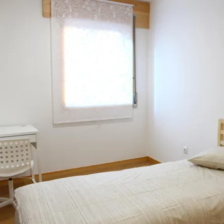 Rent this 3 bed room on Barrocas in Rua de Costa Cabral, 4200-356 Porto