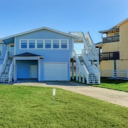 Image 3 - 632 Bluewater Highway, Surfside Beach, Brazoria County, TX 77541, USA - House for sale