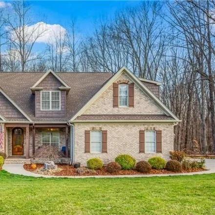 Image 1 - 8169 Moores Mill Court, Stokesdale, Guilford County, NC 27357, USA - House for sale