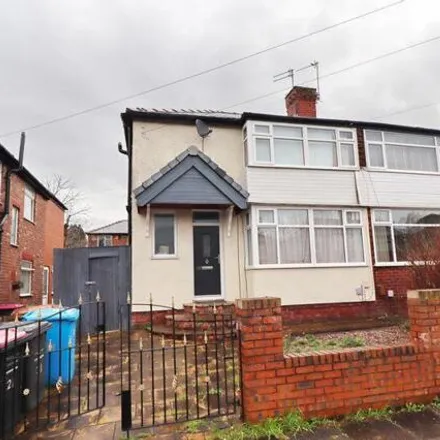 Buy this 3 bed duplex on Dorchester Road in Swinton, M27 5PX
