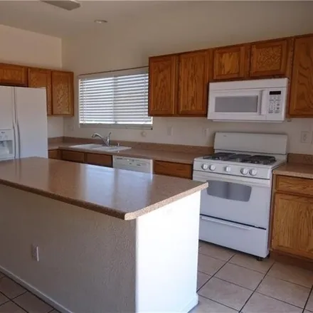 Image 4 - 6091 Darnley Street, North Las Vegas, NV 89081, USA - House for rent