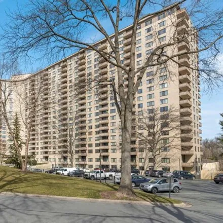 Buy this 1 bed condo on unnamed road in Bethesda, MD