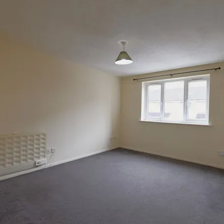 Rent this 1 bed apartment on Fenman Gardens in Goodmayes, London