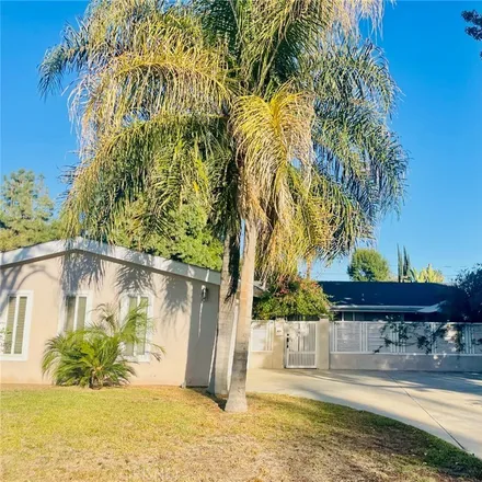 Image 2 - 6244 Oakdale Avenue, Los Angeles, CA 91367, USA - House for sale