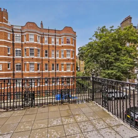 Image 4 - Nevern Square Garden, Nevern Road, London, SW5 9PJ, United Kingdom - Apartment for rent