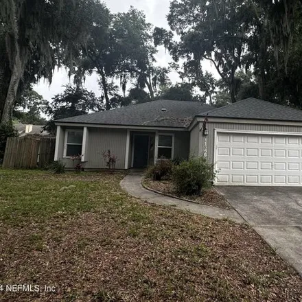 Rent this 3 bed house on 11370 Ashley Manor Way in Beacon Hills, Jacksonville