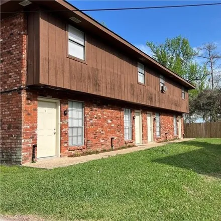 Rent this 2 bed house on 872 Early Street in Paradis, St. Charles Parish