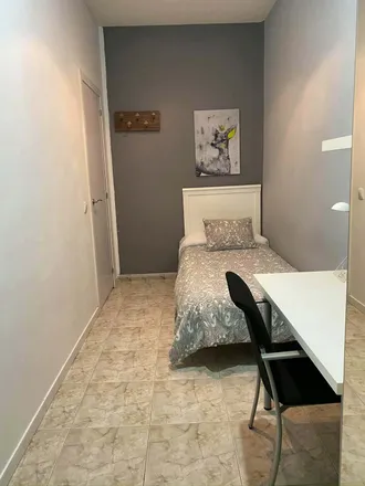 Image 1 - Calle de Gaztambide, 7, 28015 Madrid, Spain - Room for rent