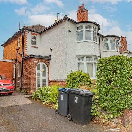 Rent this 4 bed house on 98 Bournbrook Road in Selly Oak, B29 7BU