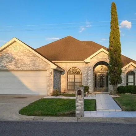 Buy this 3 bed house on 3259 Banyan Drive in Harlingen, TX 78550