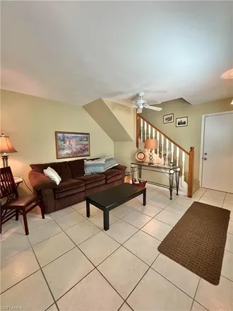Image 8 - 208 Woodshire Lane, Collier County, FL 34105, USA - Townhouse for rent