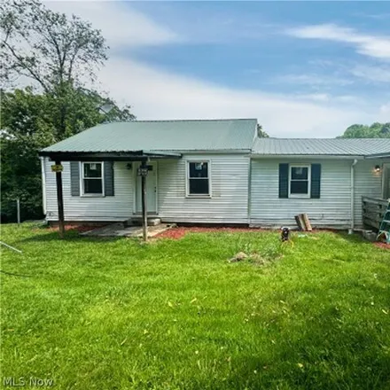 Buy this 2 bed house on 1000 Bradys Ridge Rd in Wellsburg, West Virginia