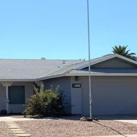 Buy this 2 bed house on 11363 South Shoshoni Drive in Phoenix, AZ 85044