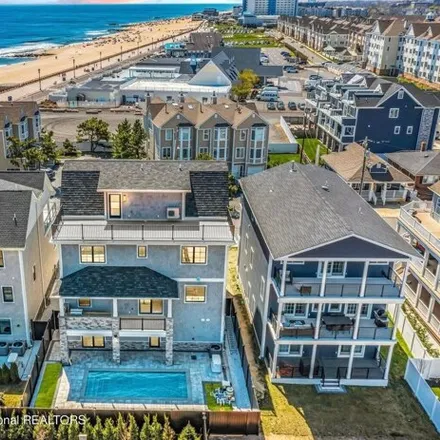 Rent this 5 bed house on 17 Ocean Terrace in East Long Branch, Long Branch