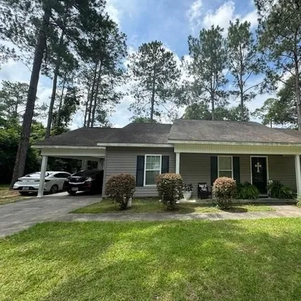 Buy this 3 bed house on 1487 Olde Creek Rd in Tifton, Georgia