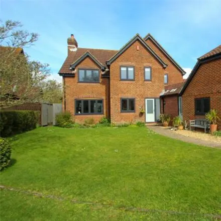 Buy this 4 bed house on Emmons Close in Hamble-le-Rice, SO31 4QF