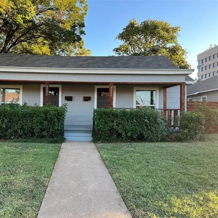 Rent this 1 bed house on 3133 West 4th Street in Fort Worth, TX 76107