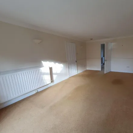 Image 5 - Hartwell Close, Blossomfield, B91 3YP, United Kingdom - House for rent